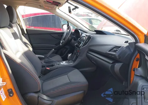 2019 Subaru Crosstrek 2.0I Premium z USA, uszkodzony, nr VIN JF2GTADC5K8300610